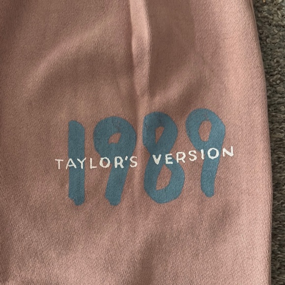 Taylor Swift Kids Pink Joggers - Picture 2 of 4